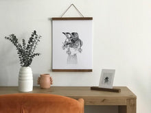 Charger l'image dans la galerie, Attache-poster en bois aimanté – Teinté au brou de noix – Fabrication française 🇫🇷